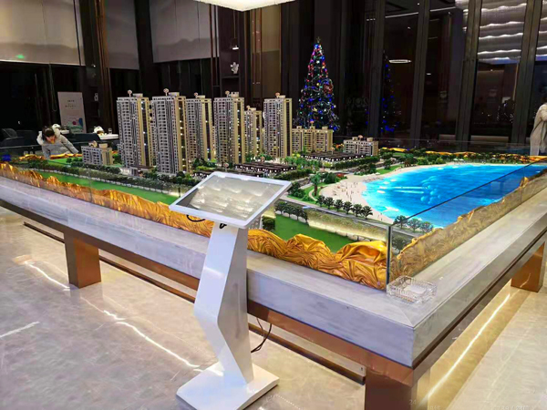 ���ģ�͹�˾���Iģ���OӋ������˾�ļҺ�